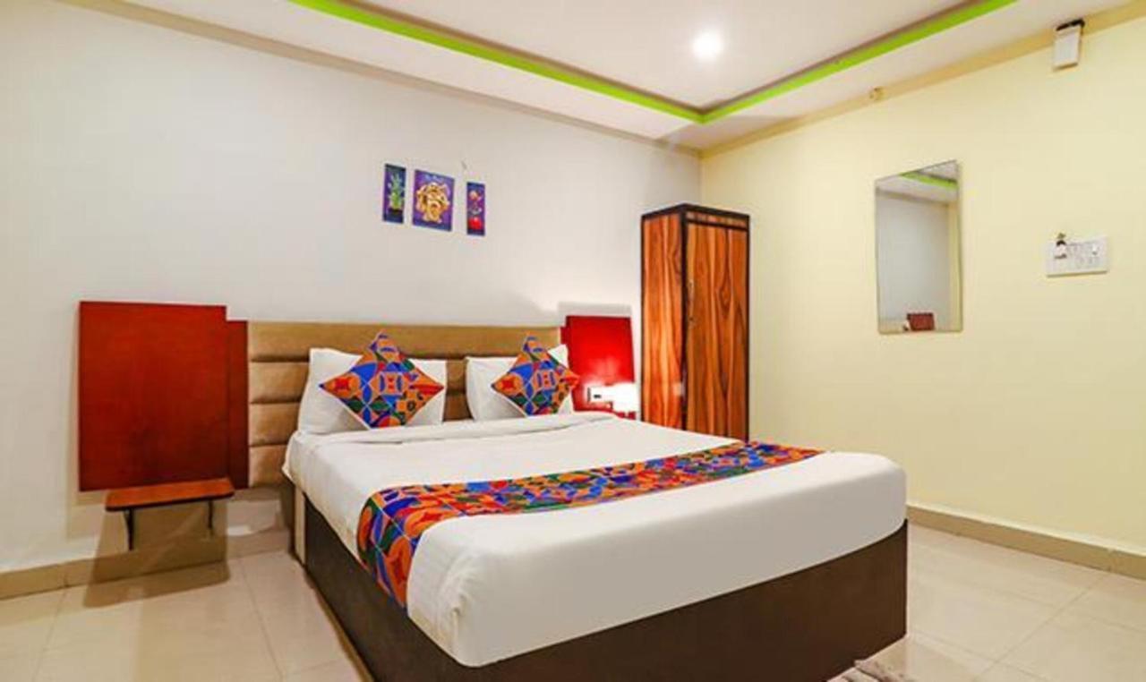 Hotel Fabexpress Broholic Suites - Nr Jntu Kukatpally Hyderabad