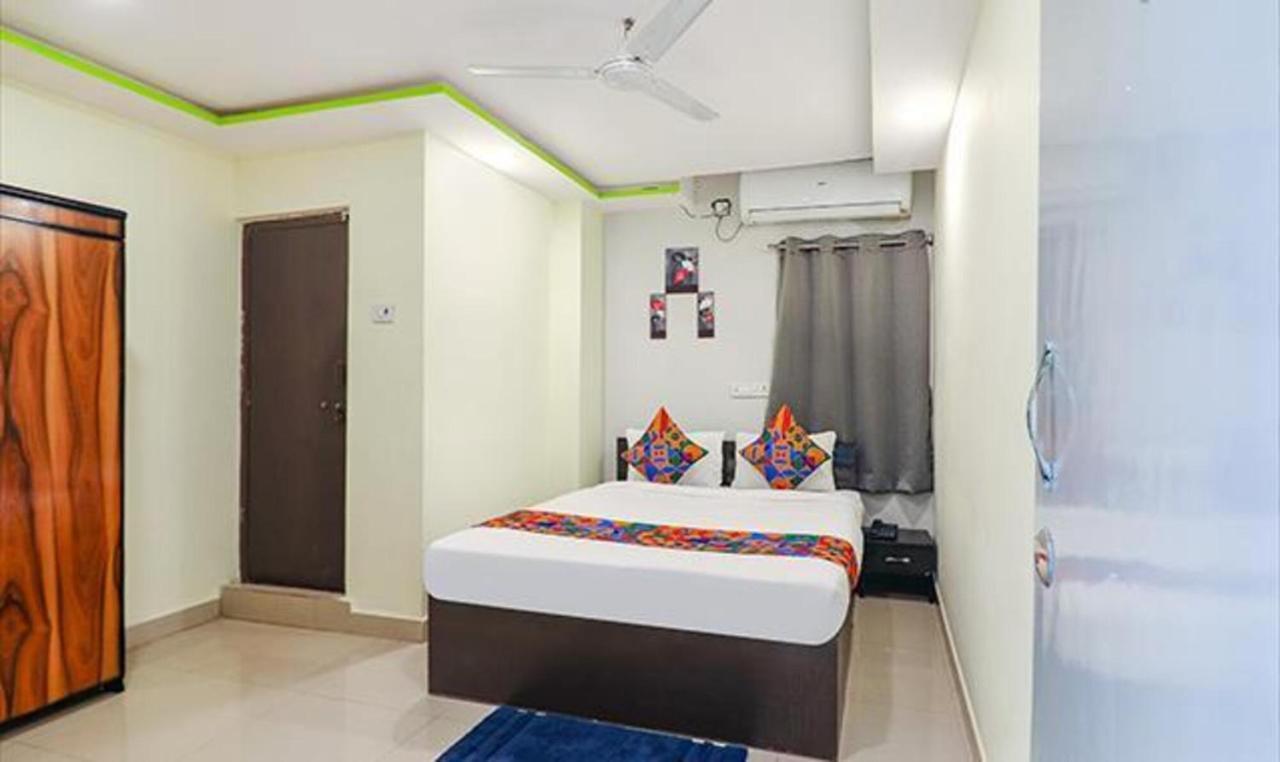 Fabexpress Broholic Suites - Nr Jntu Kukatpally Hyderabad