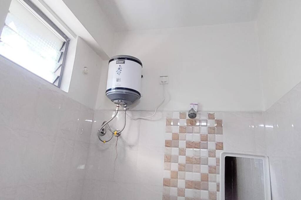 Servostay 2 Bhk In Kphb With Parking Apartment *
