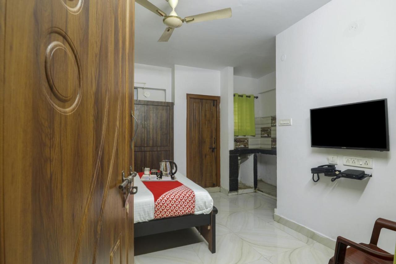 Hotel O Rr Hotel 3*