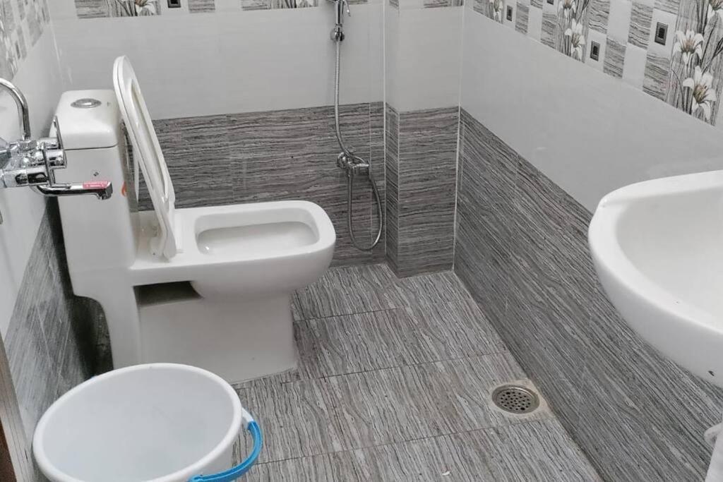 Servostay 2 Bhk Fully Furnished In Hafeezpet #202 Hyderabad