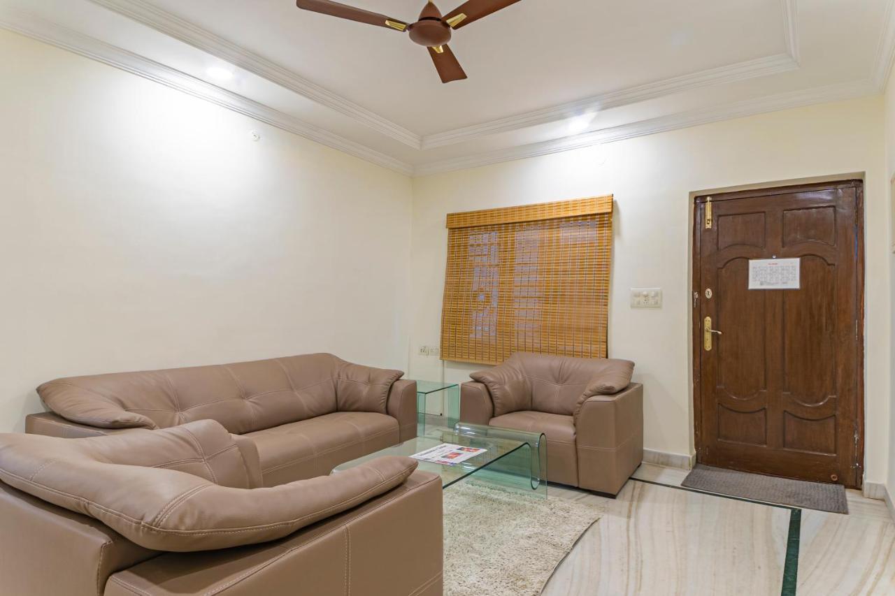Hotel Athome , Whitefields, Kondapur 3*