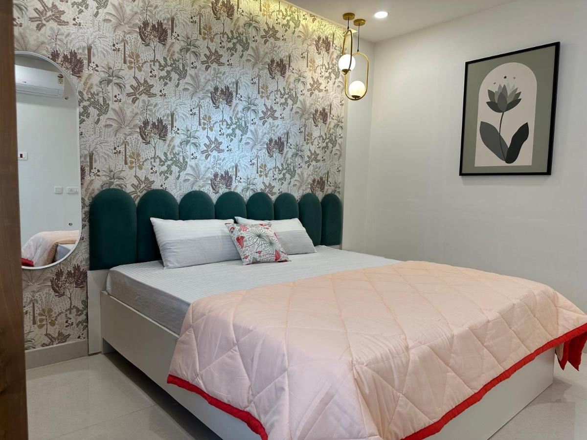 Apartment Autumn 2bhk Madhapur