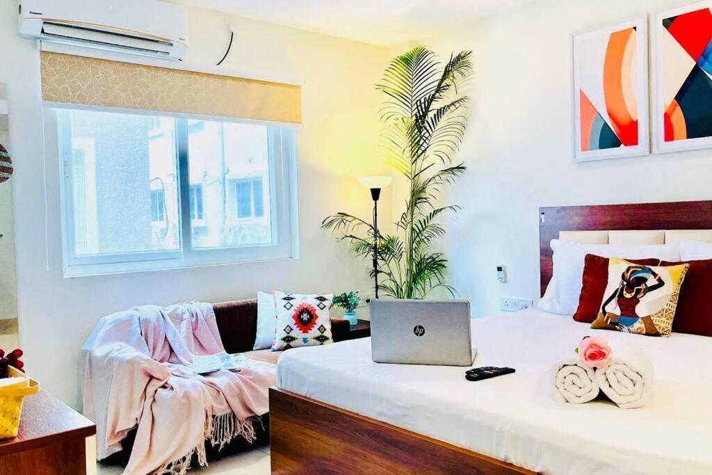 Bluo Gachibowli - Terrace Garden, Lift