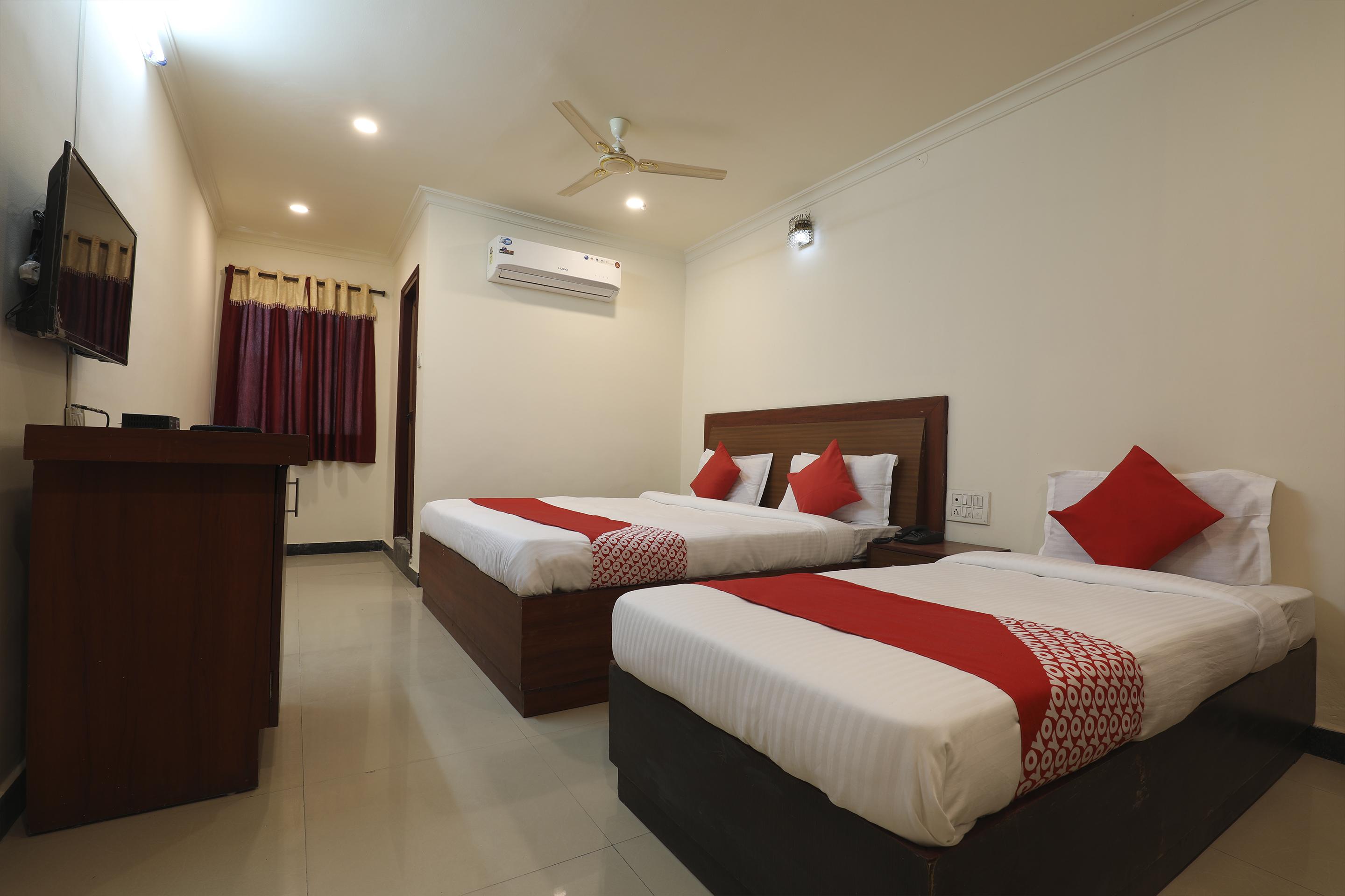 Oyo 14726 Inaya Hotel