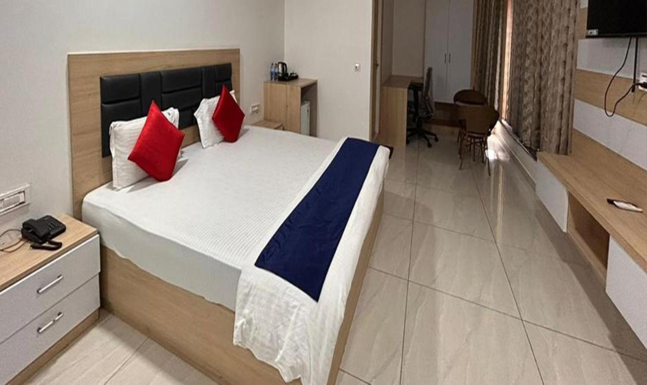 Hotel Fabhotel Prime Anika Hyderabad