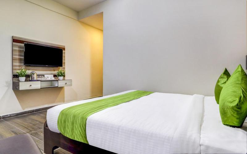 Hotel Sai Poojitha Company Living Pg And Hyderabad