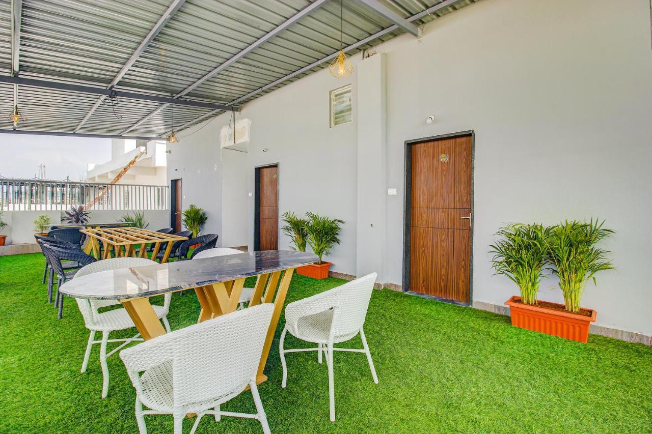 Hotel Fabhotel W Grand - Nr Lanco Hills, Manikonda