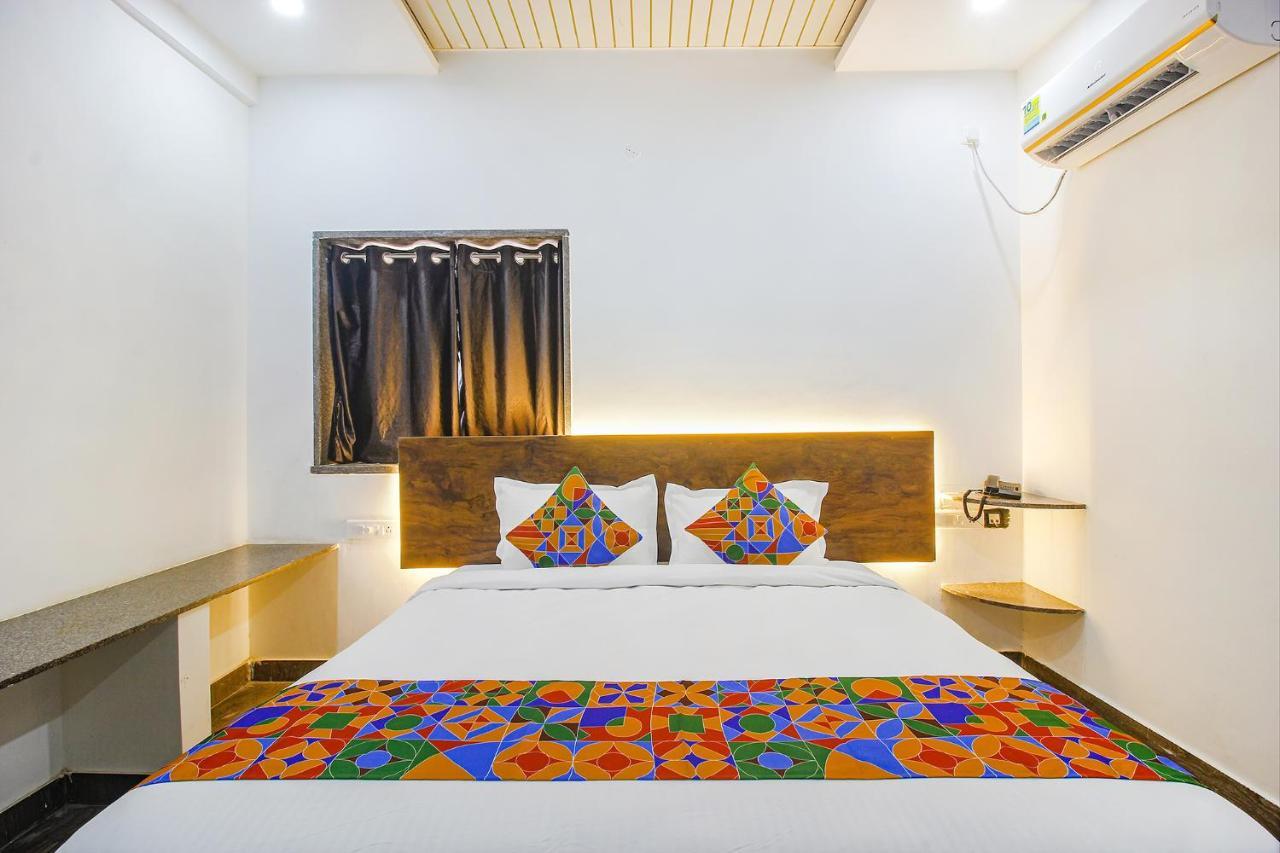 Hotel Fabhotel W Grand - Nr Lanco Hills, Manikonda 3*