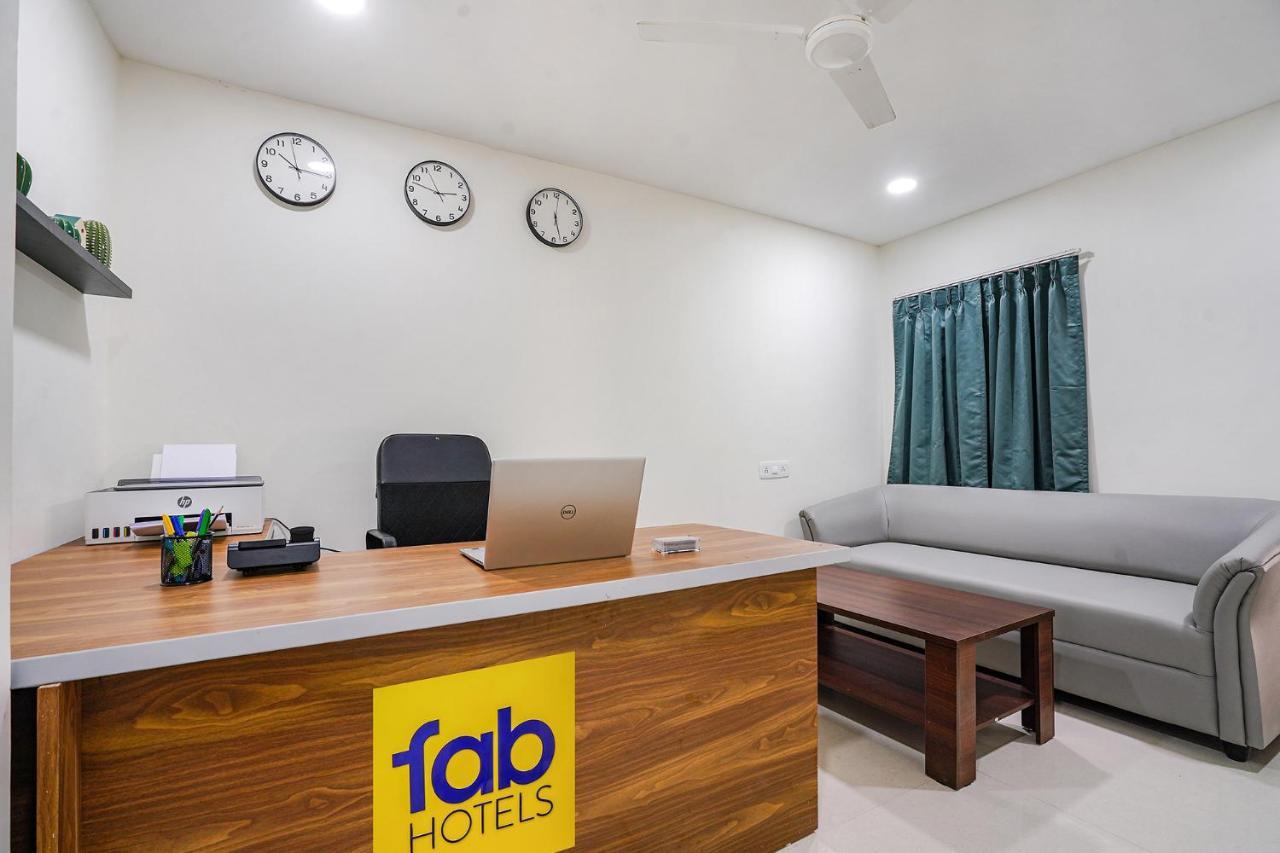 Hotel Fabhotel 27 - Hitech 3*