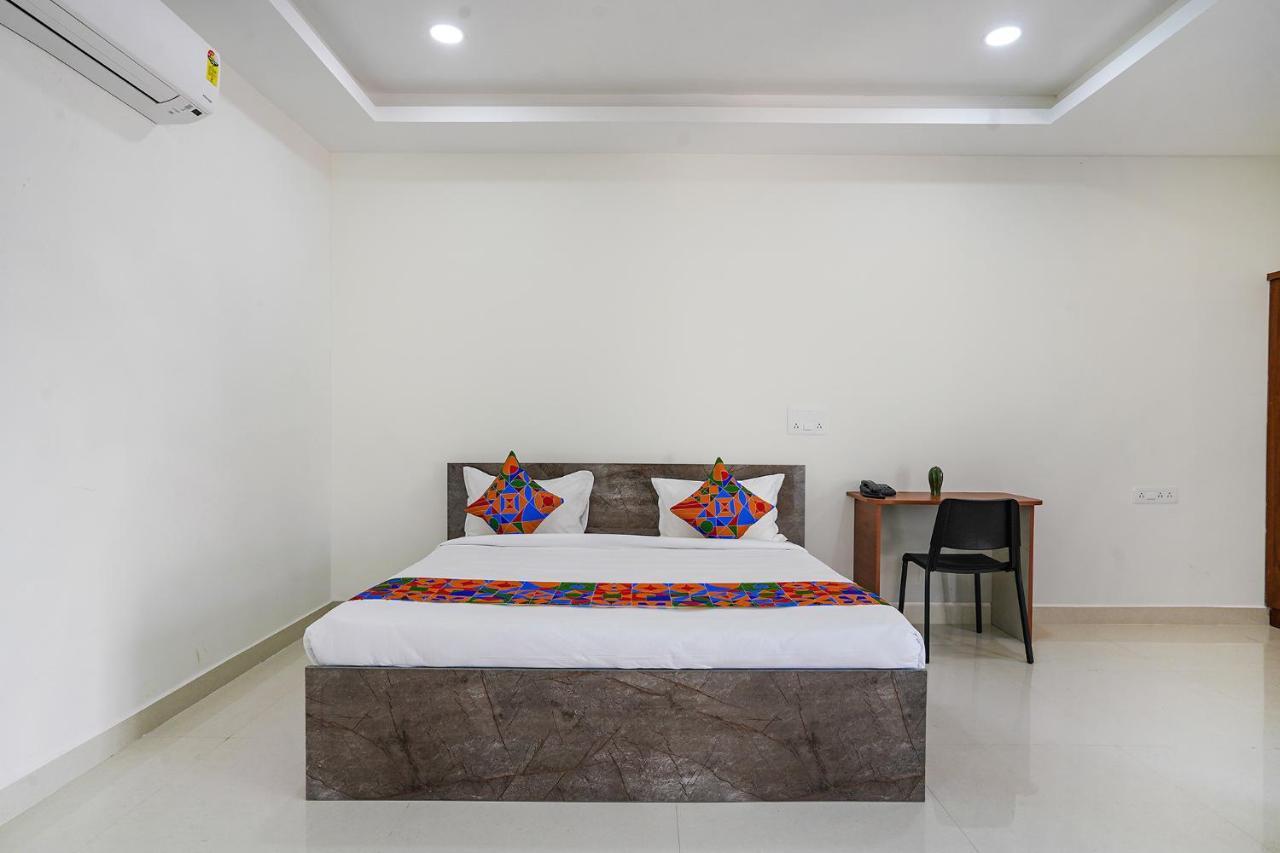 Hotel Fabhotel 27 - Hitech Hyderabad