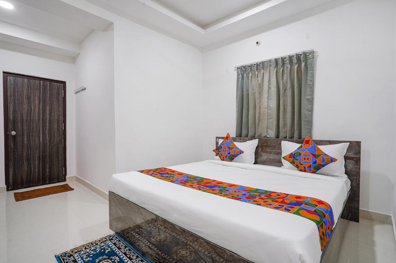 Hotel Fabhotel 27 - Hitech Hyderabad
