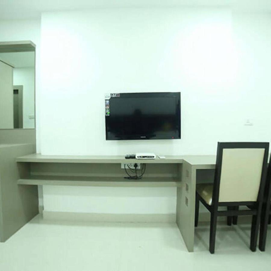 Guest house La Riviera Madhapur *