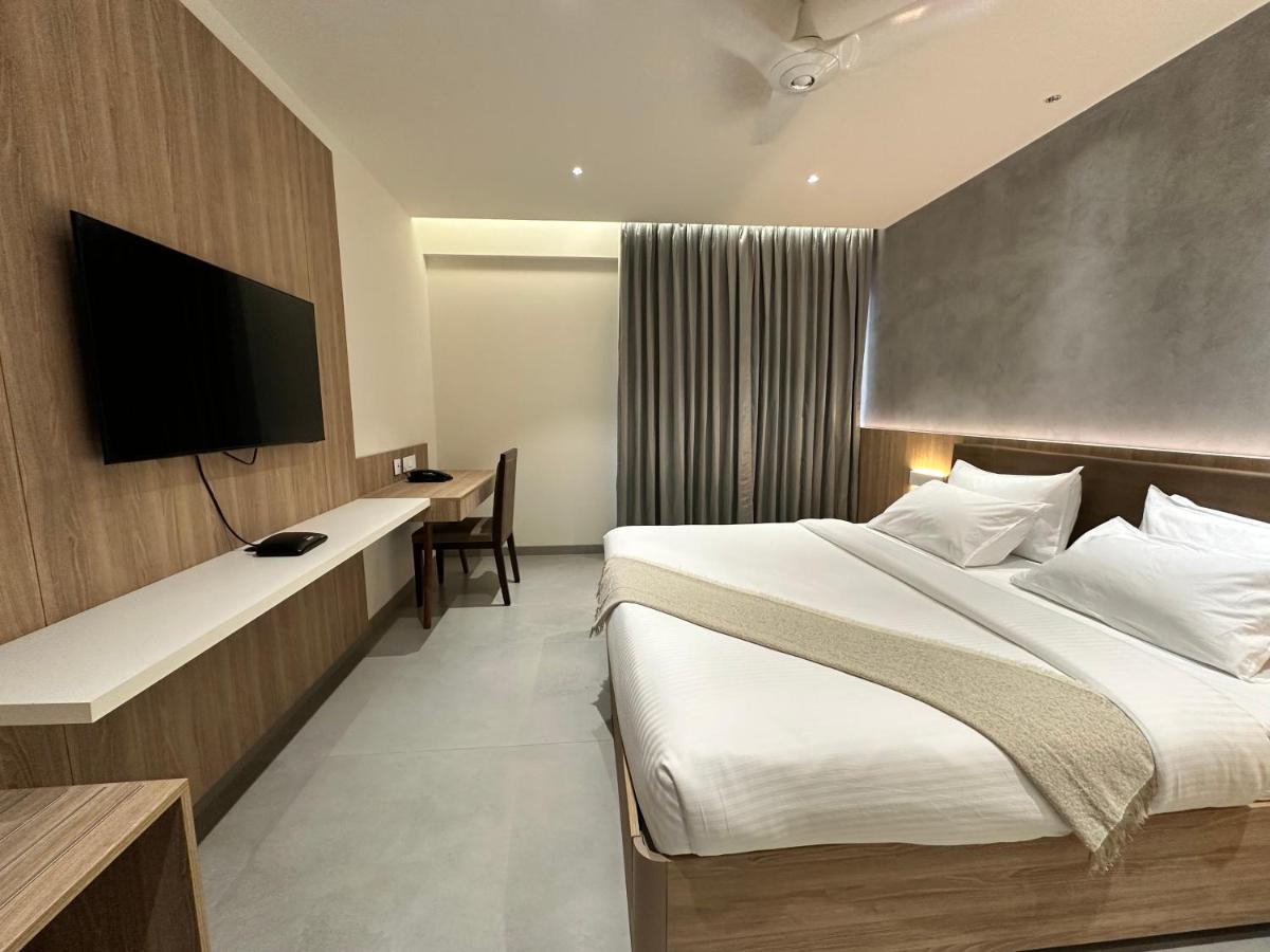 Hotel 32 Urban By Akoya 3*