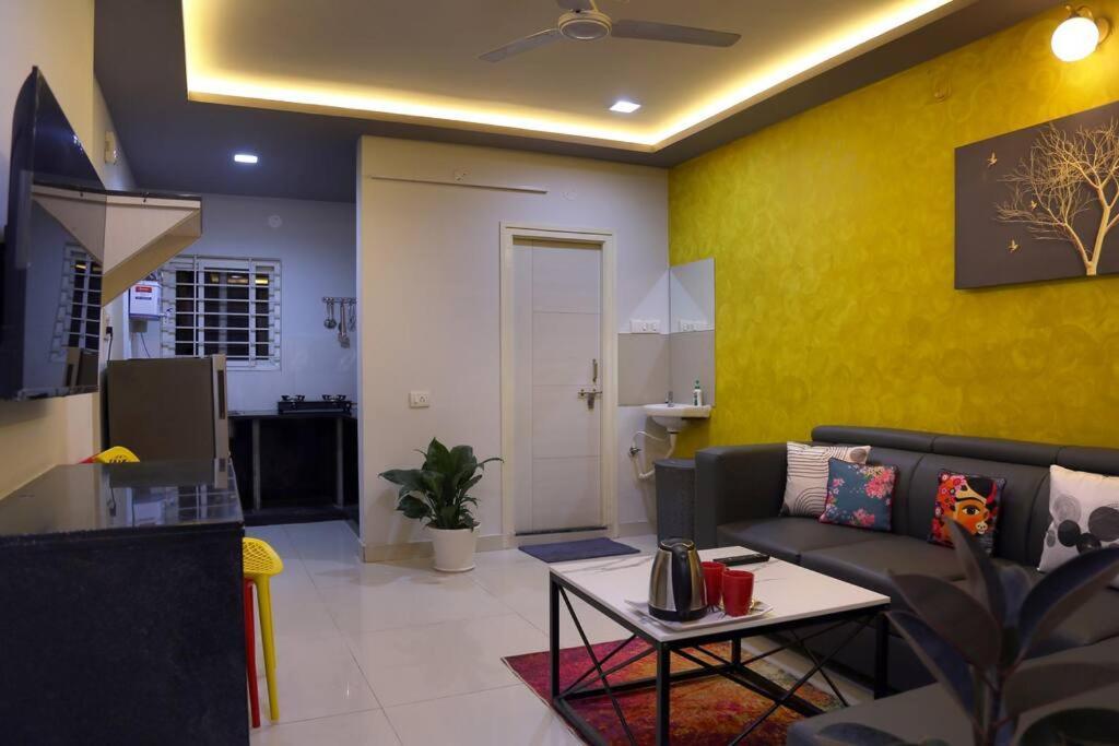 7 Midtown-1bhk, Near Aig Hospital, Hitech