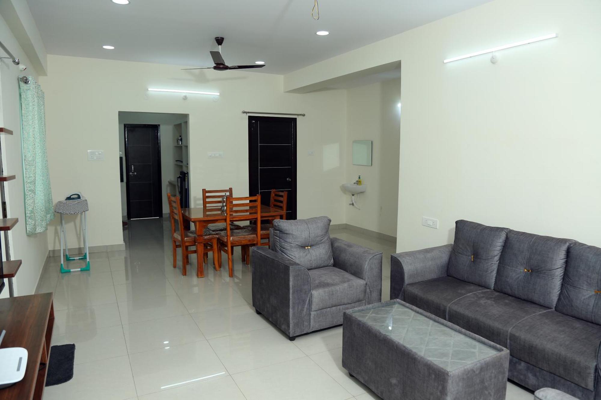 Mee Homes Serviced In Madhapur Penthouse Apartment