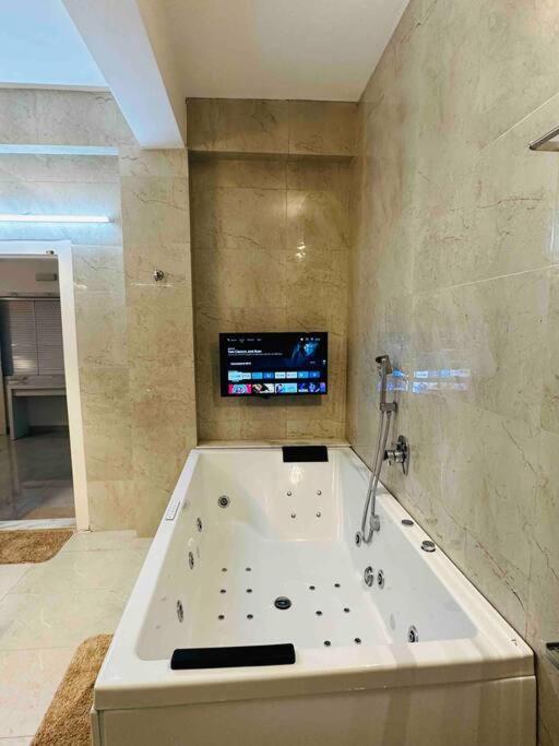 Villa White House Sky View Theatre In Gachibowli Hyderabad