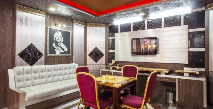 Grand Elite Hotel 3*