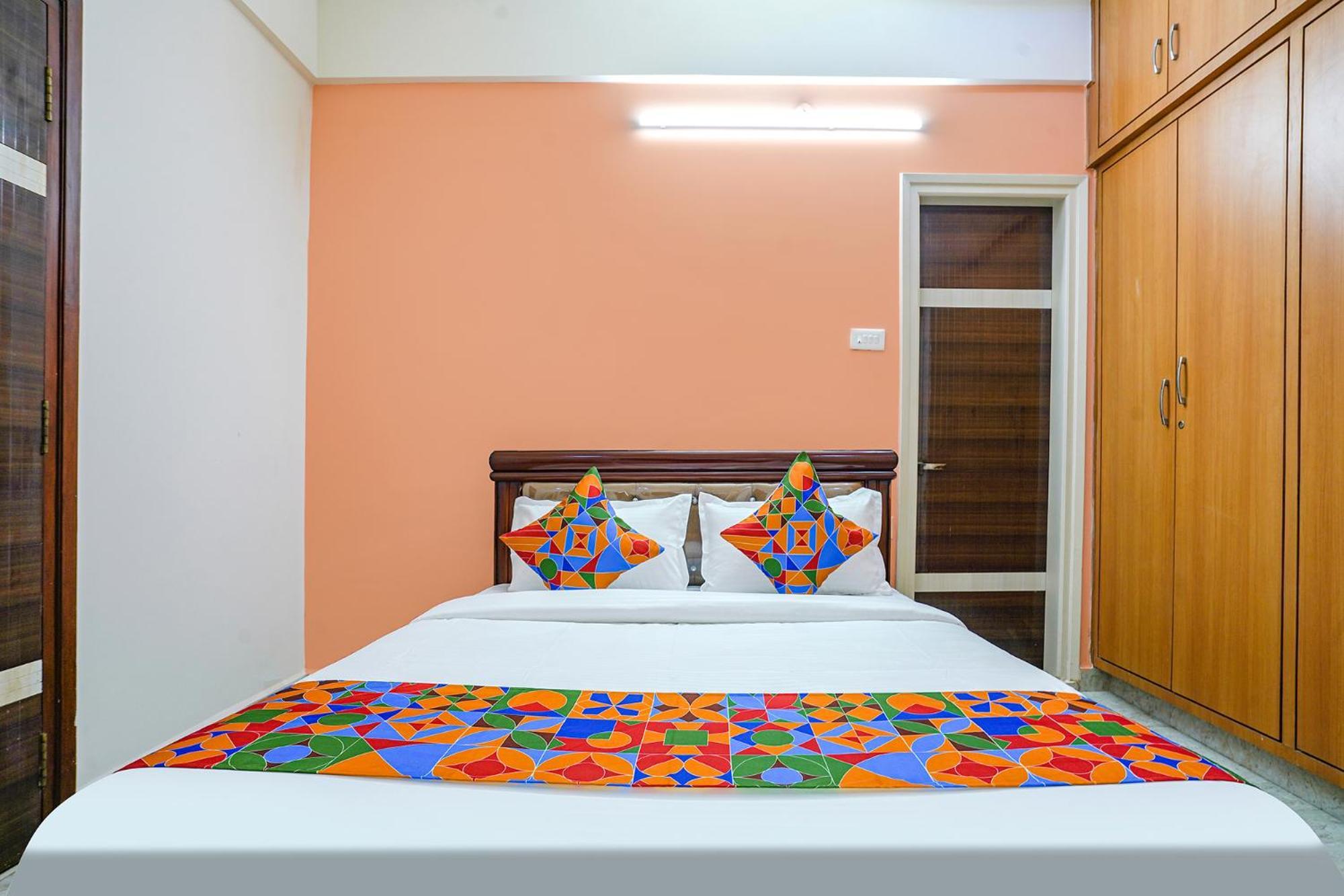 Hotel Fabhotel Q - Nr Kavuri Hills, Madhapur Hyderabad