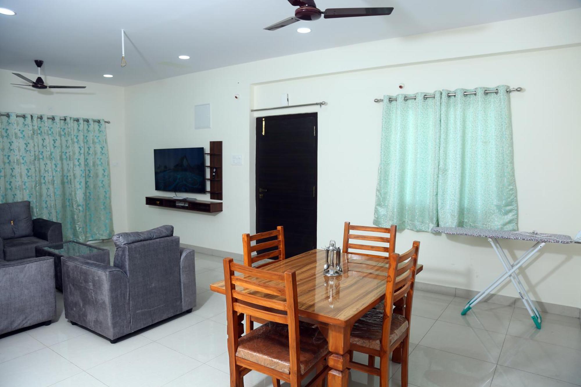 Mee Homes Serviced In Madhapur Penthouse Hyderabad