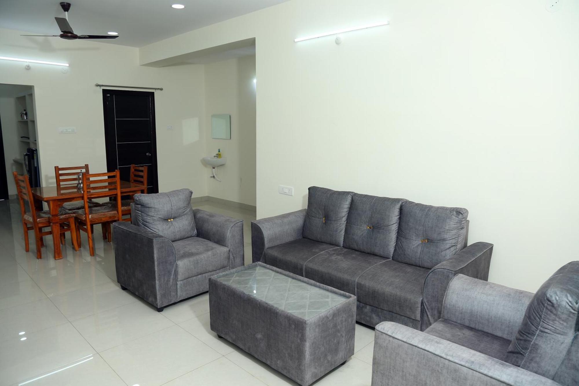 Mee Homes Serviced In Madhapur Penthouse Apartment *