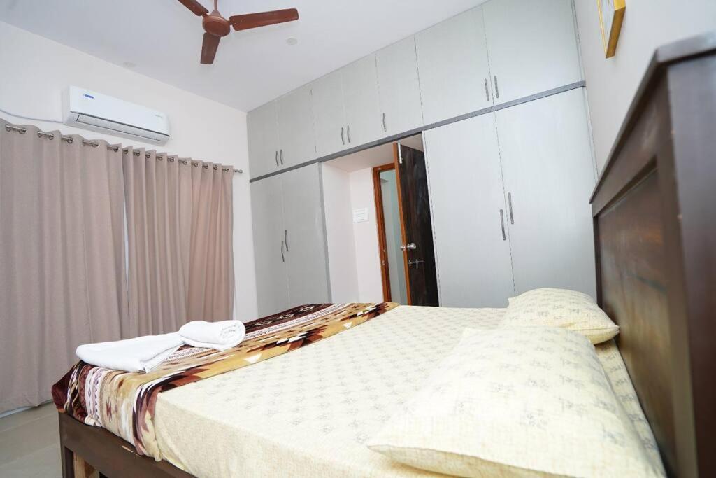 Apartment Chez Moi - 2bhk, Near Us Embassy, Gachibowli *