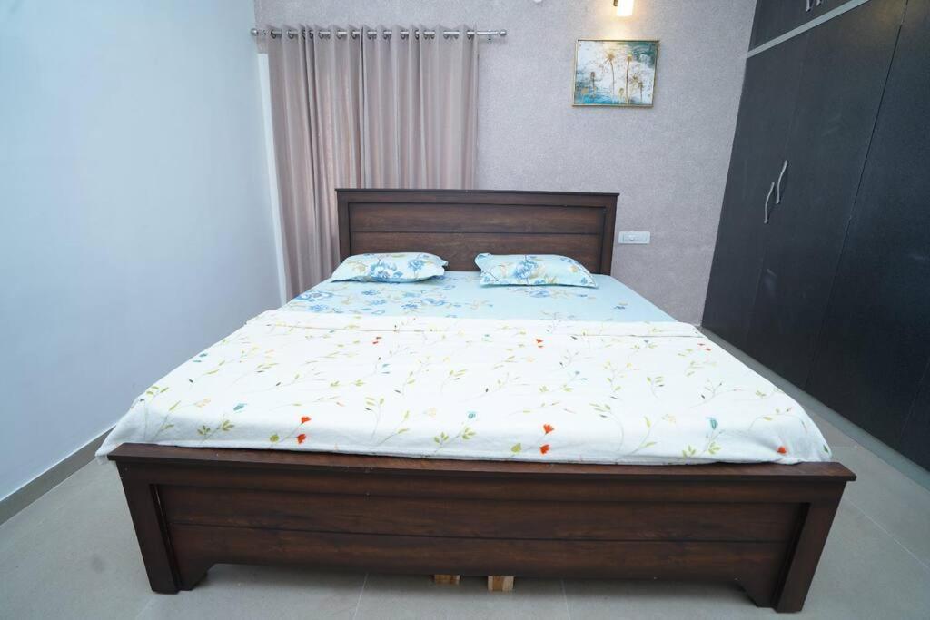 Chez Moi - 2bhk, Near Us Embassy, Gachibowli *