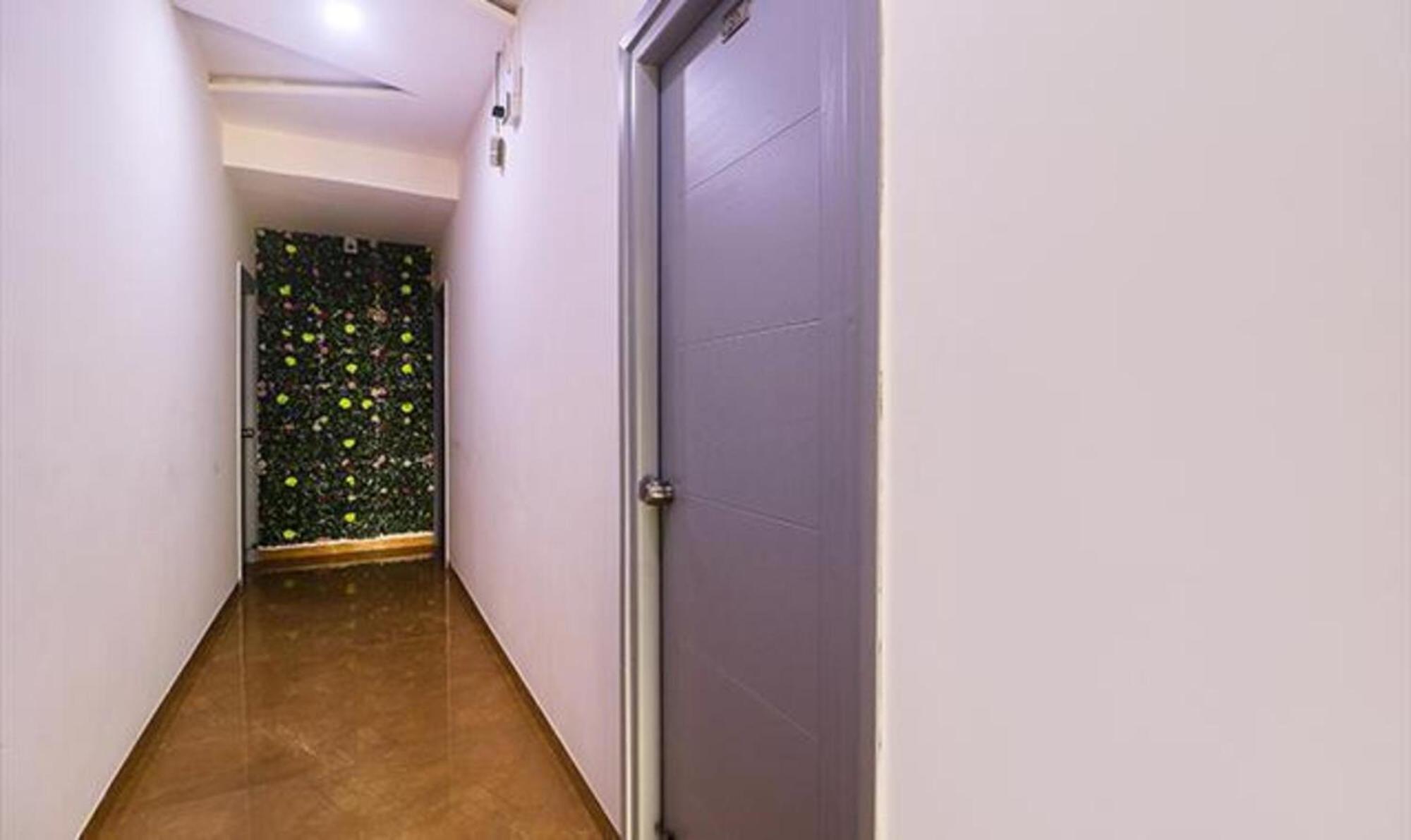 Hotel Fabexpress The Dream Elite - Nr Golconda Fort, Manikonda Hyderabad