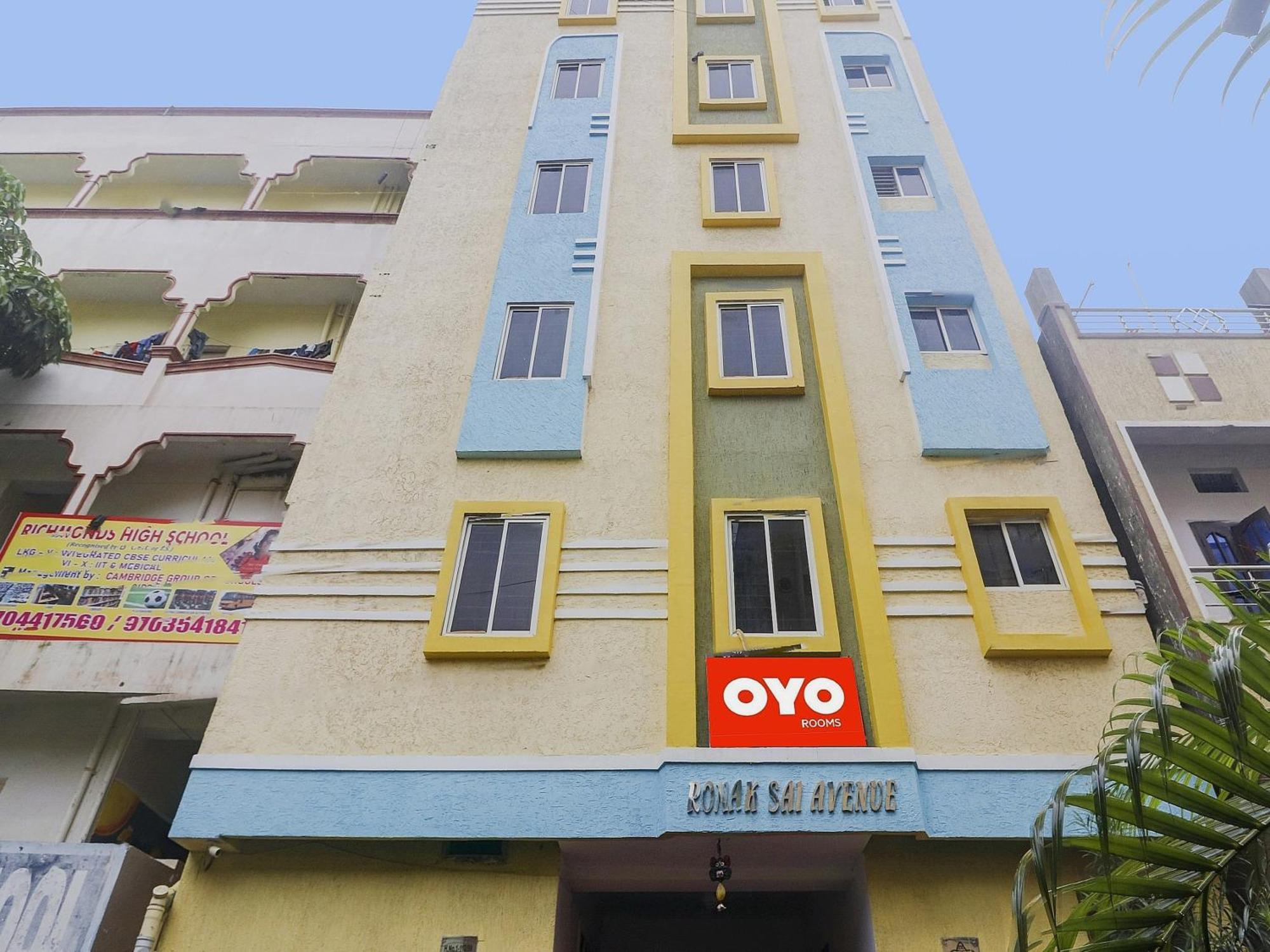 Hotel O Rr 3*