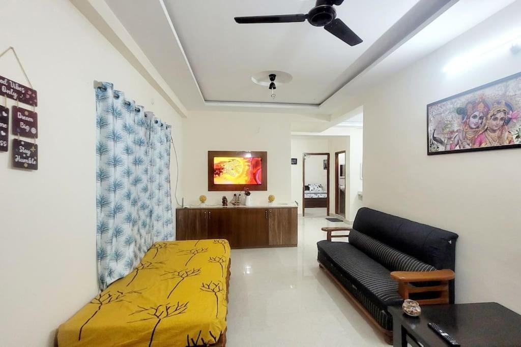 Apartment Verizon 2bhk Close To Jntu Hyderabad