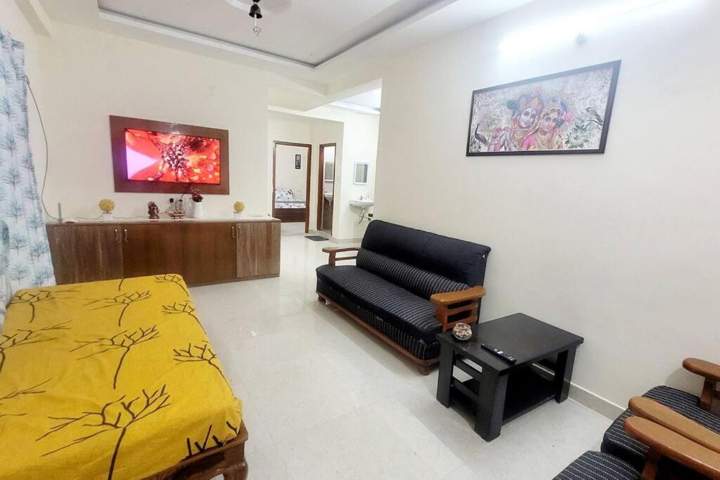 Verizon 2bhk Close To Jntu Hyderabad