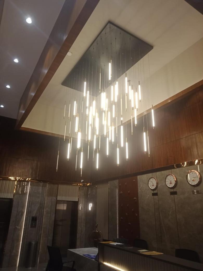 Hotel Comfortel Banjara Hills- Free Buffet Breakfast- Multi Cuisine Restauran Hyderabad