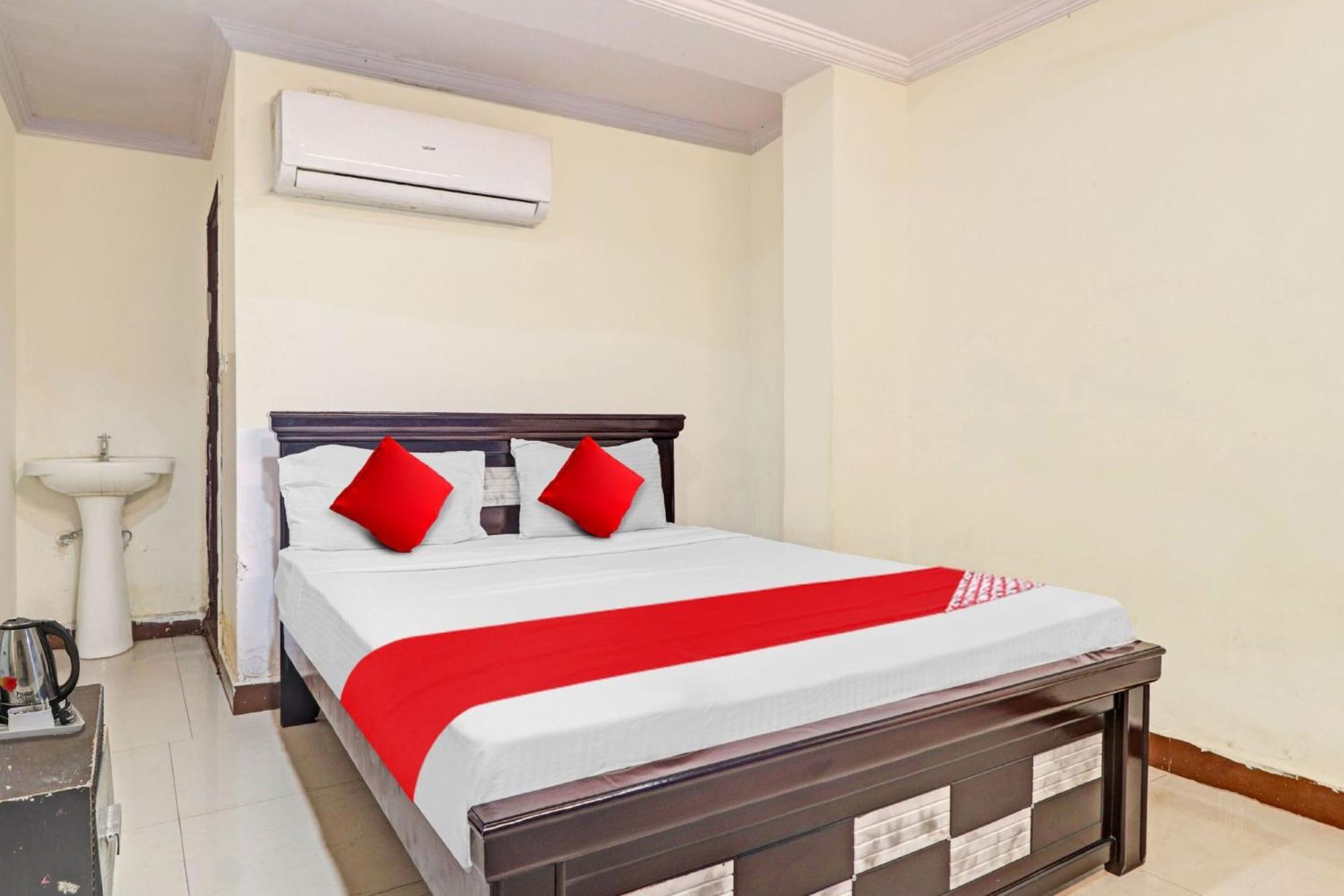 Collection O Sai Paradise Luxury Rooms Hotel Hyderabad
