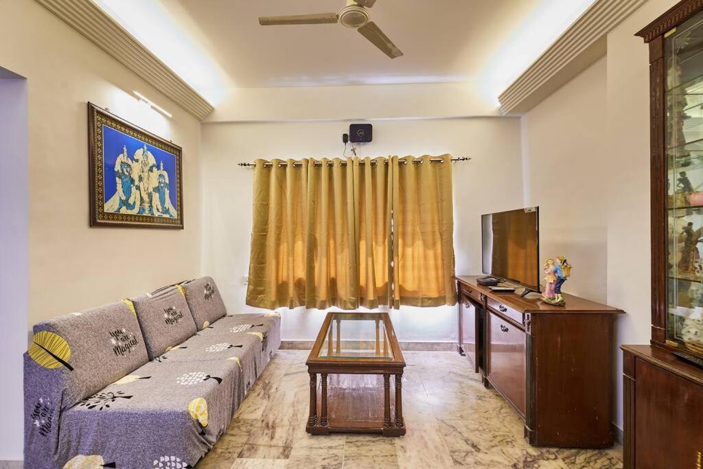 Apartment Rooftop-1bhk For Families Only @himayathnagar Hyderabad