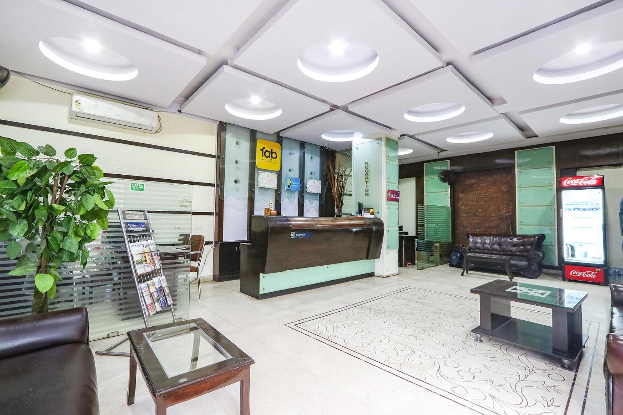 Fabhotel Royal Residency Ii - Nr Lakdikapul Metro Station