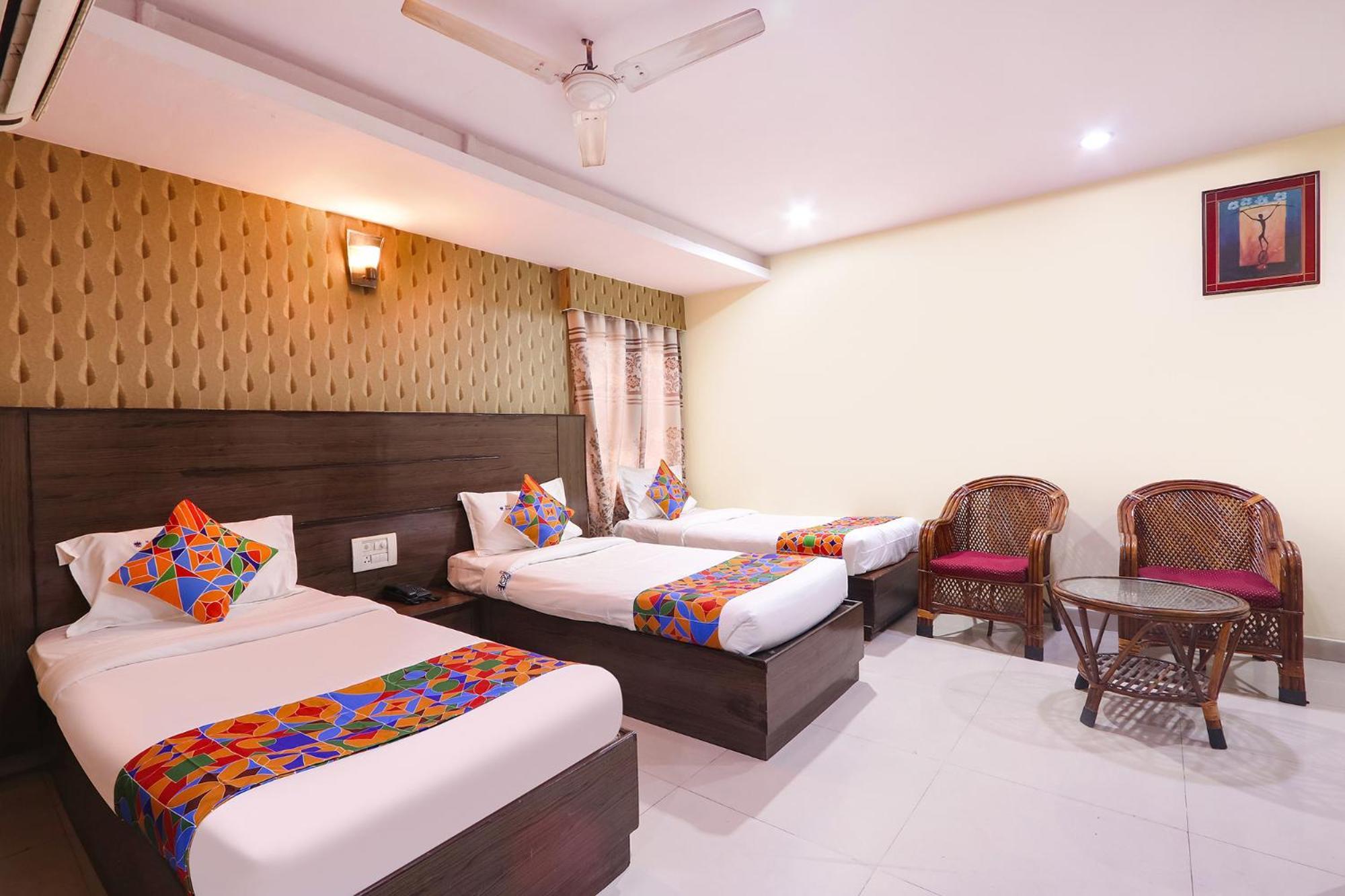 Hotel Fabhotel Royal Residency Ii - Nr Lakdikapul Metro Station Hyderabad