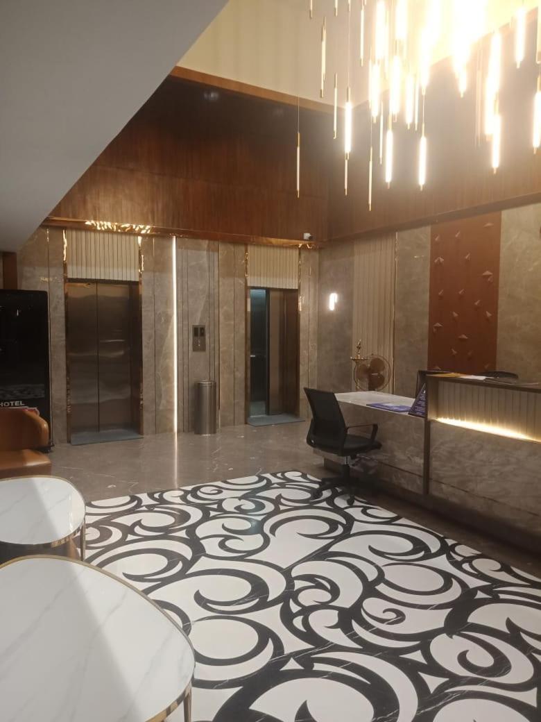 The Svm Hotel: Lavish Buffet Breakfast Included Hotel Hyderabad