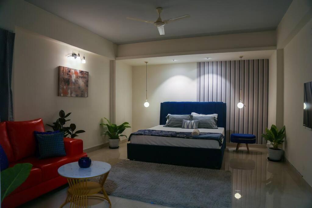 Casa Nova 1 Bedroom & Shared Kitchen-gachibowli Apartment Hyderabad