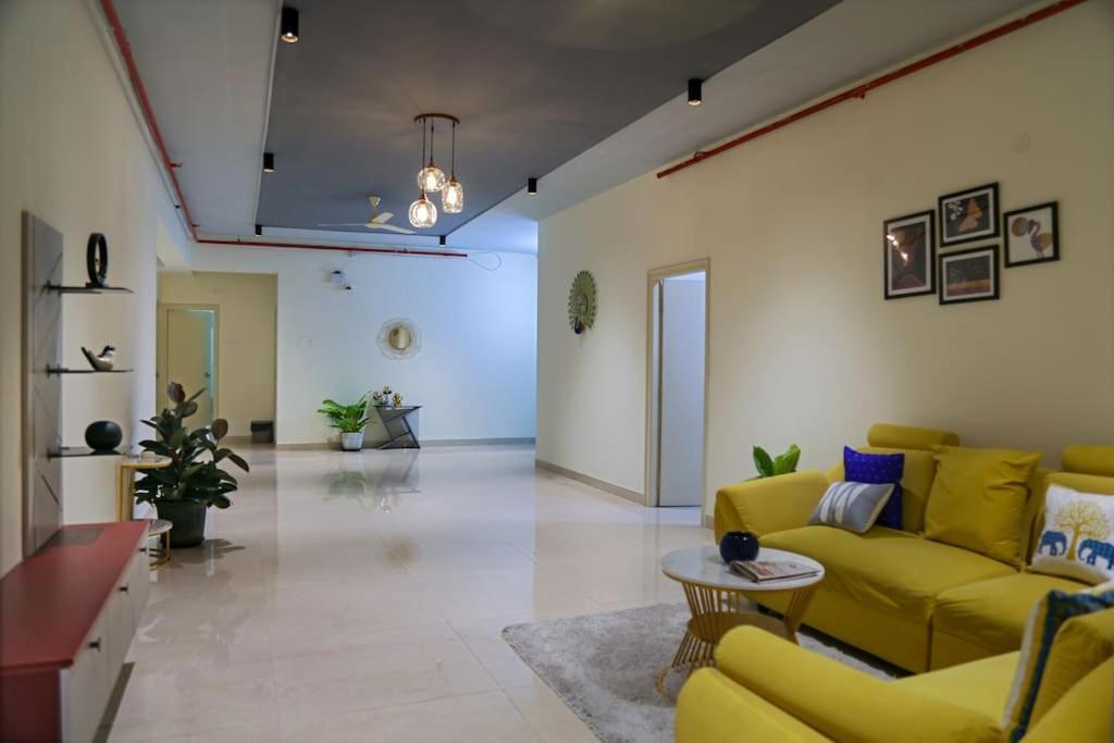 Casa Nova 1 Bedroom & Shared Kitchen-gachibowli * Hyderabad