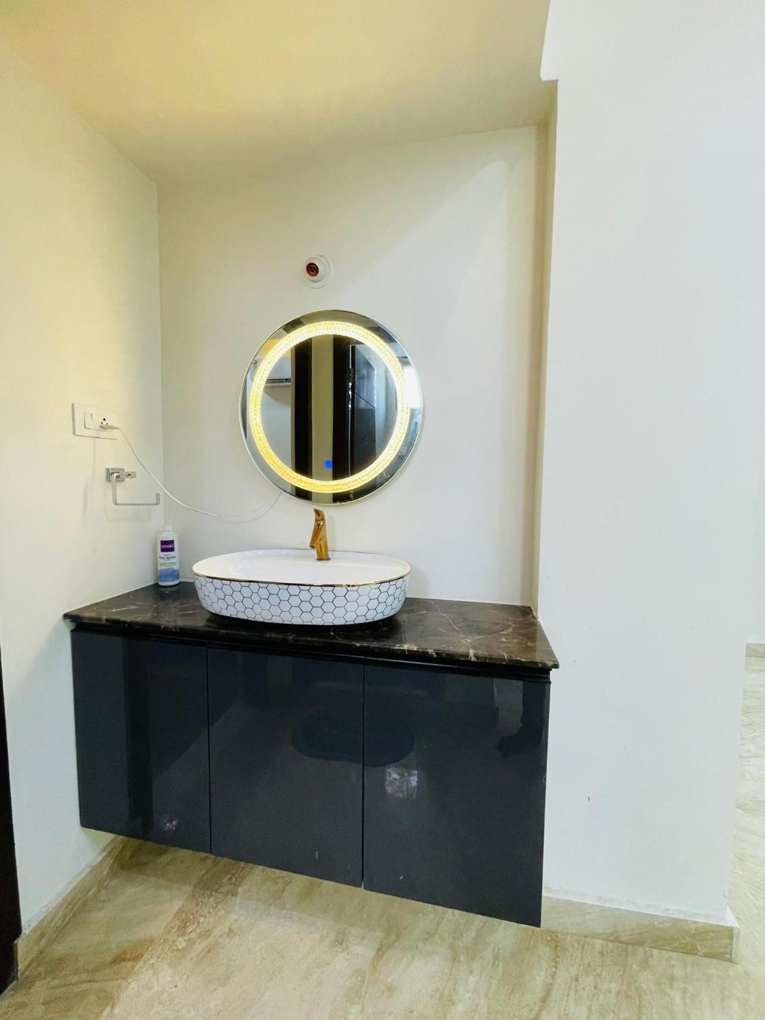 Luxurious Garden View Duplex In