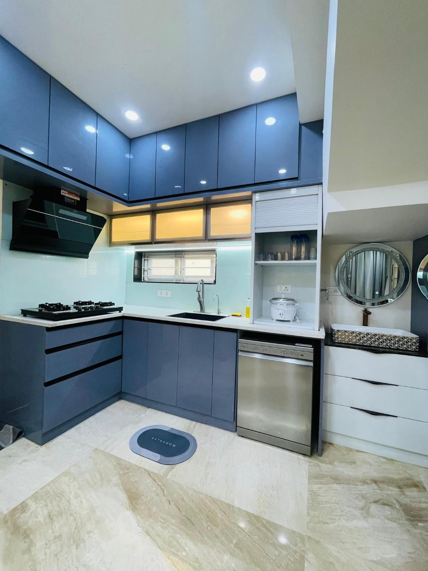 Luxurious Garden View Duplex In Villa Hyderabad