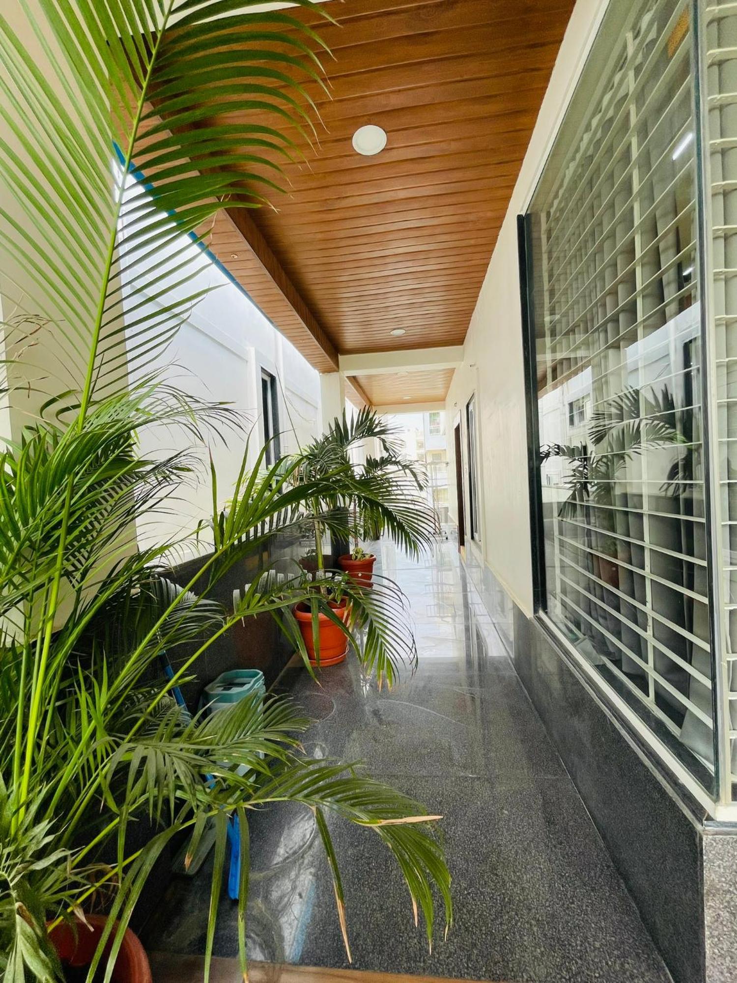 Villa Luxurious Garden View Duplex In