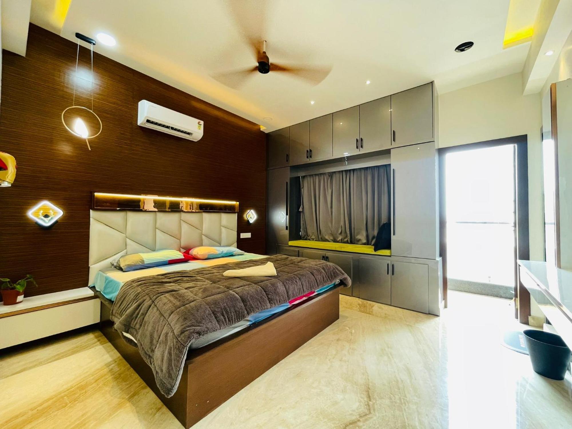 Luxurious Garden View Duplex In * Hyderabad