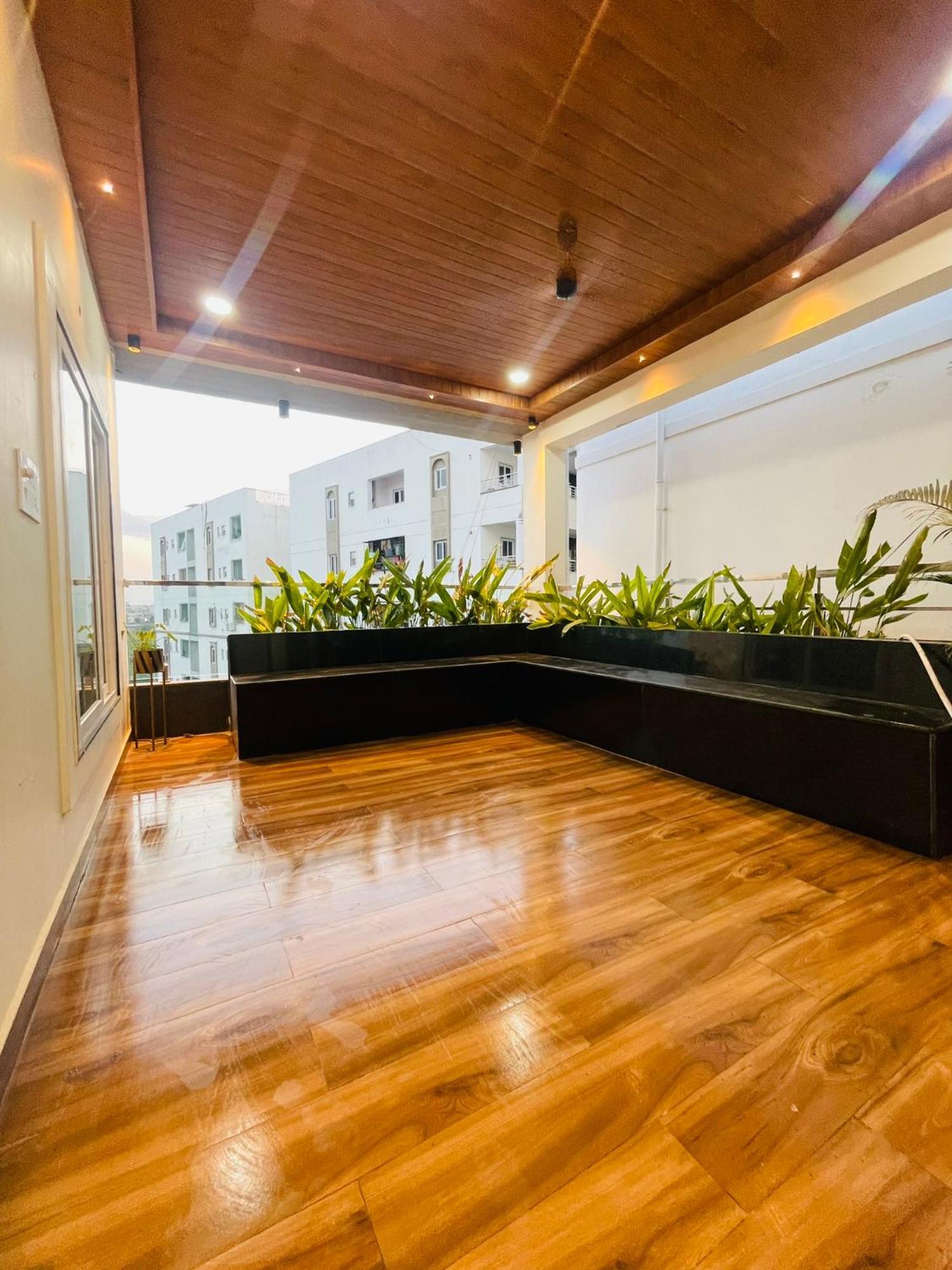 Luxurious Garden View Duplex In Hyderabad
