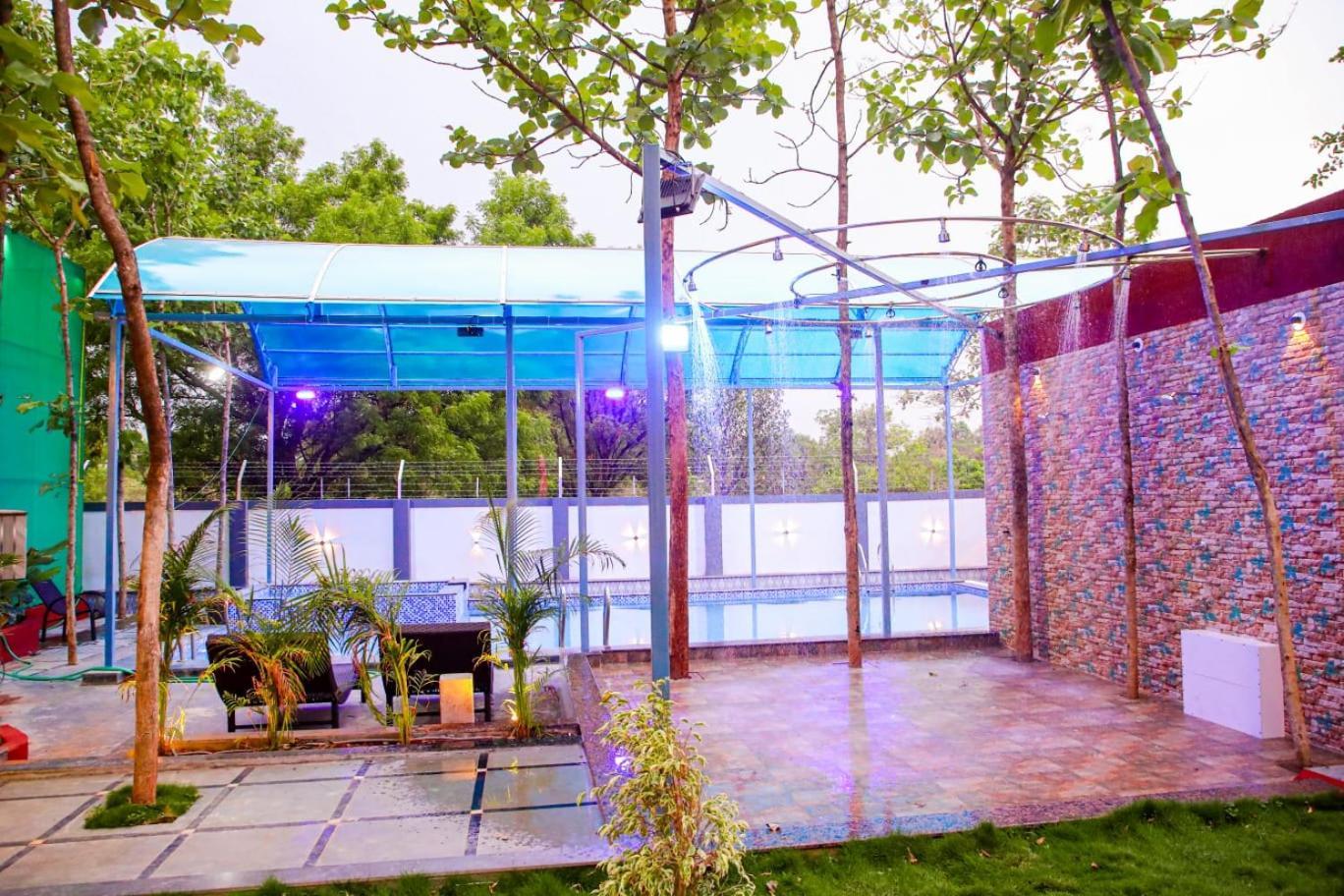 Farm stay Tectona Treetop Mansion *