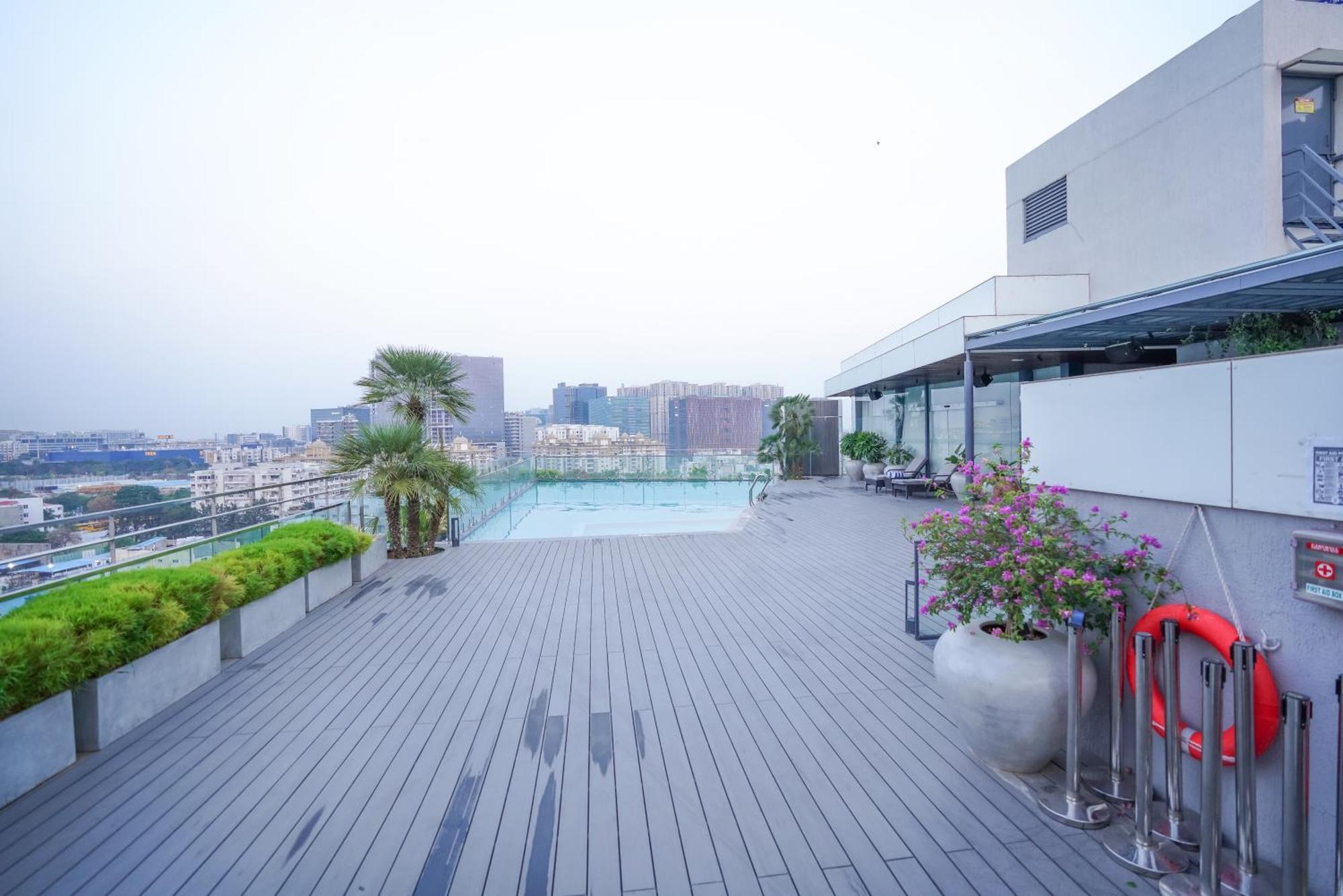 Deccan Serai Grande, Gachibowli, 4* Hyderabad