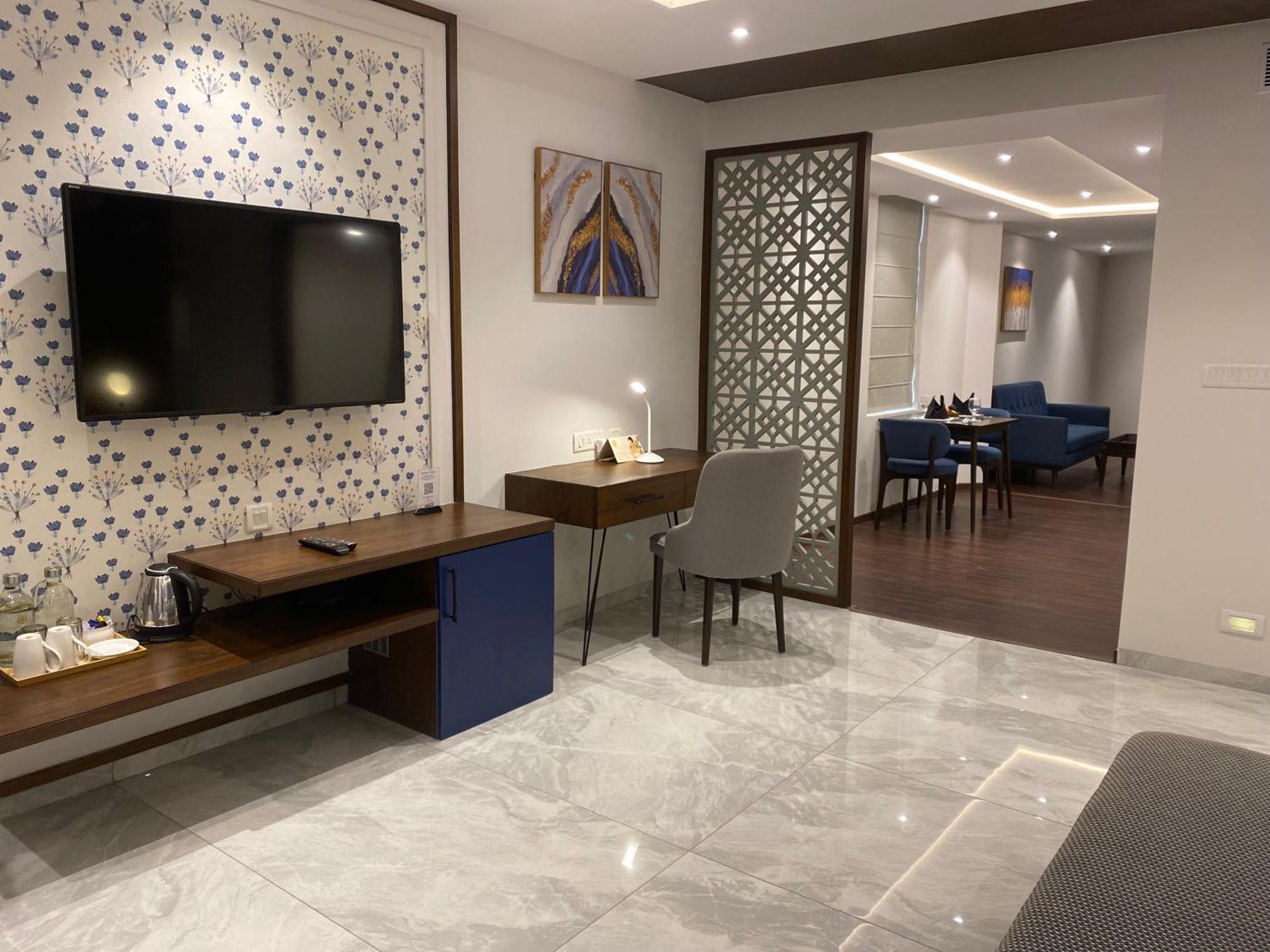 The Manohar Hotel Hyderabad