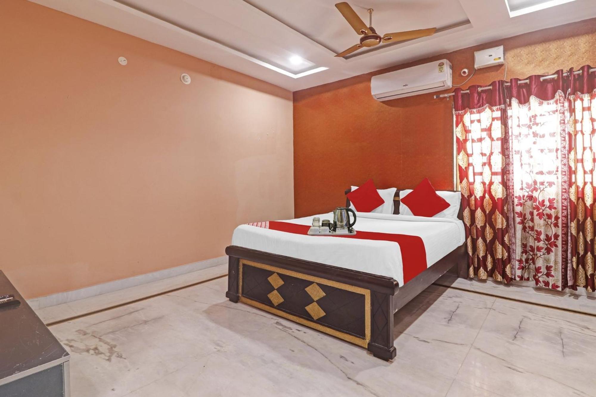 O Royal Near Mantra Mall Hotel 3*