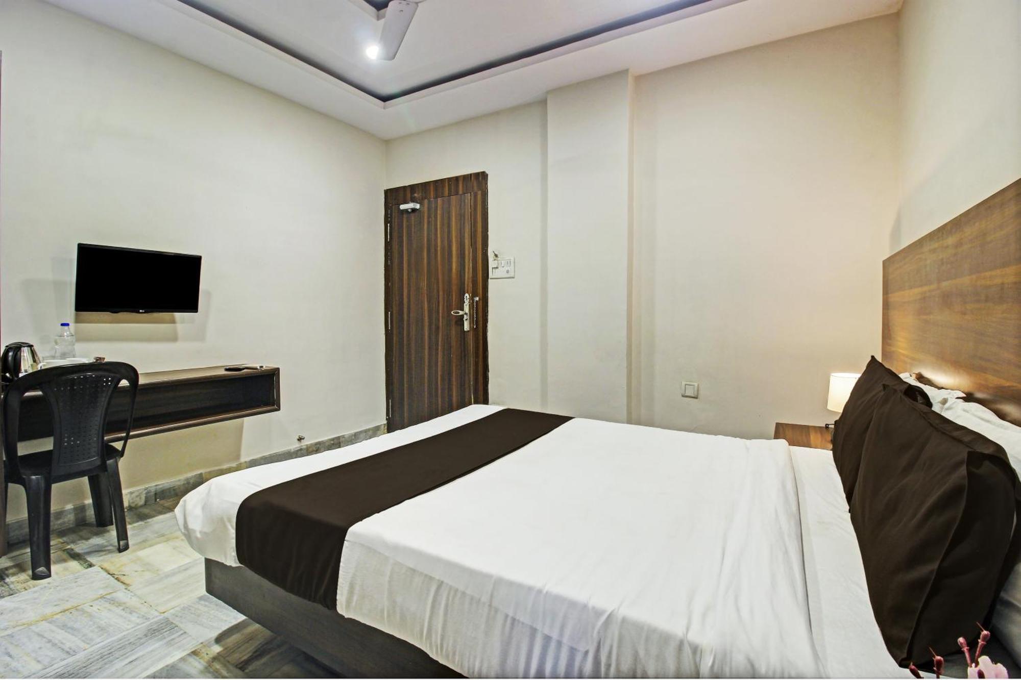 Hotel O Srujana Hyderabad
