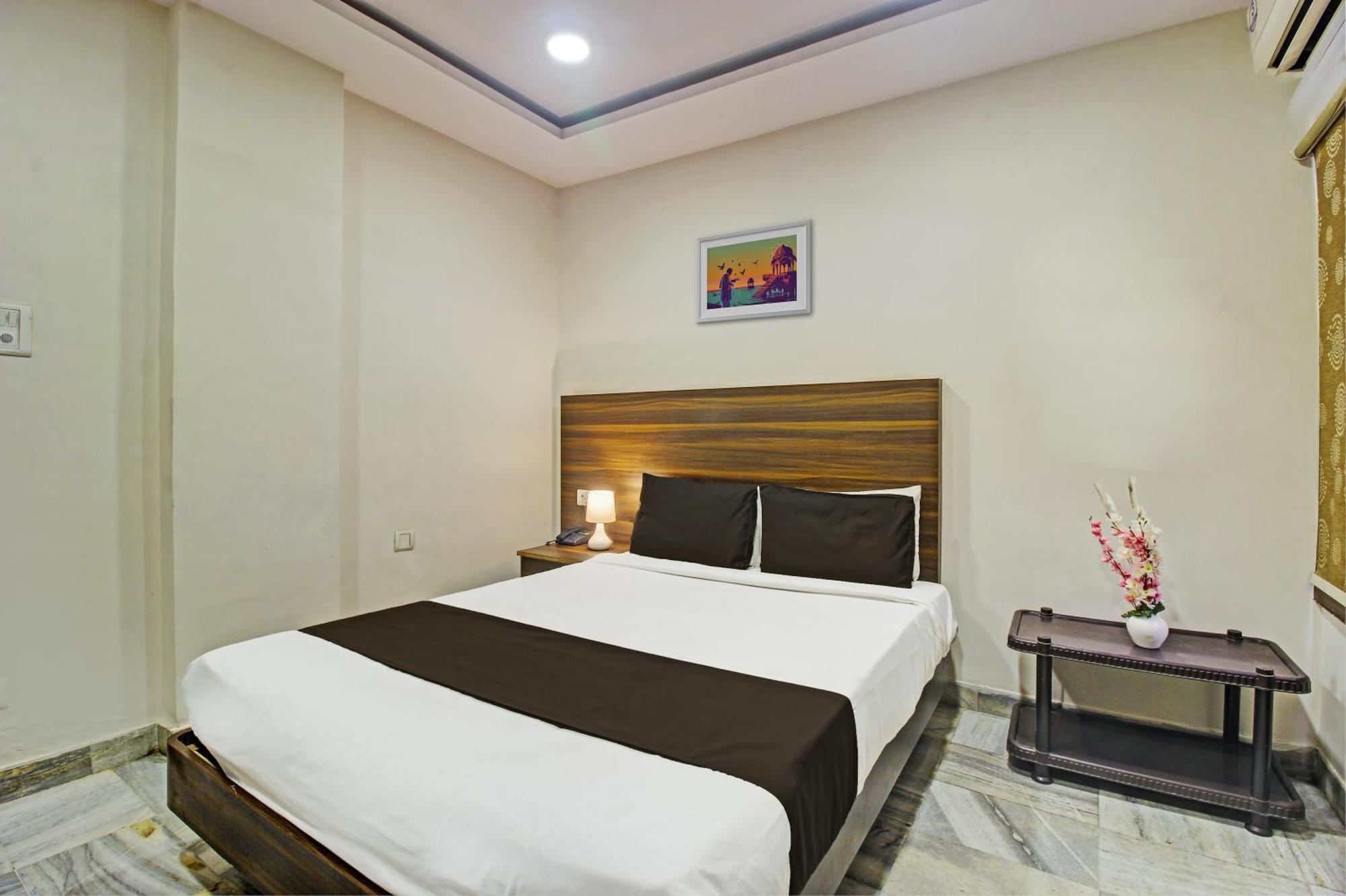 Hotel O Srujana 3*